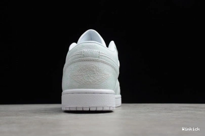 553558 WHITE' 130 LOW AIR 'TRIPLE 1 JORDAN 1104